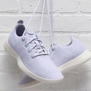Allbirds lavender wool runners size 8
